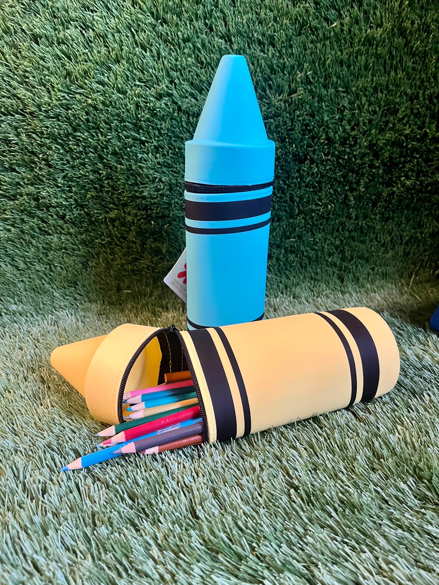 Crayon pencil case: personalized