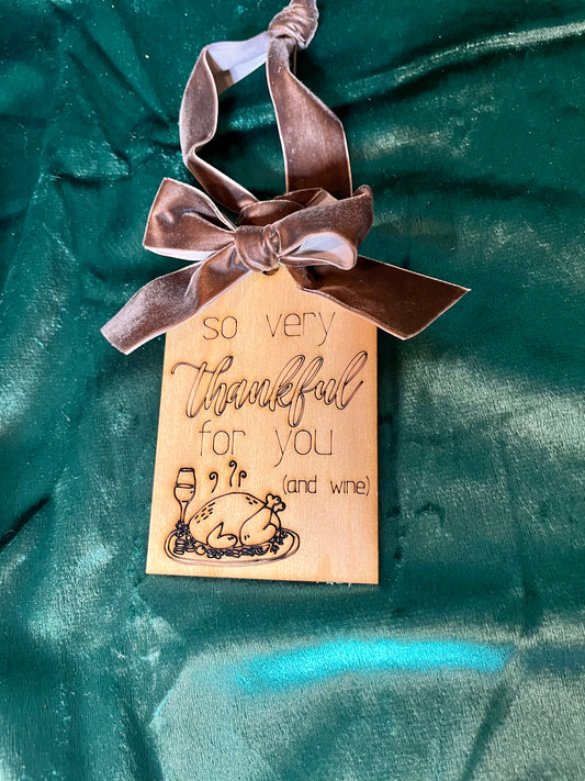 Thanksgiving & Friendsgiving Wine tag